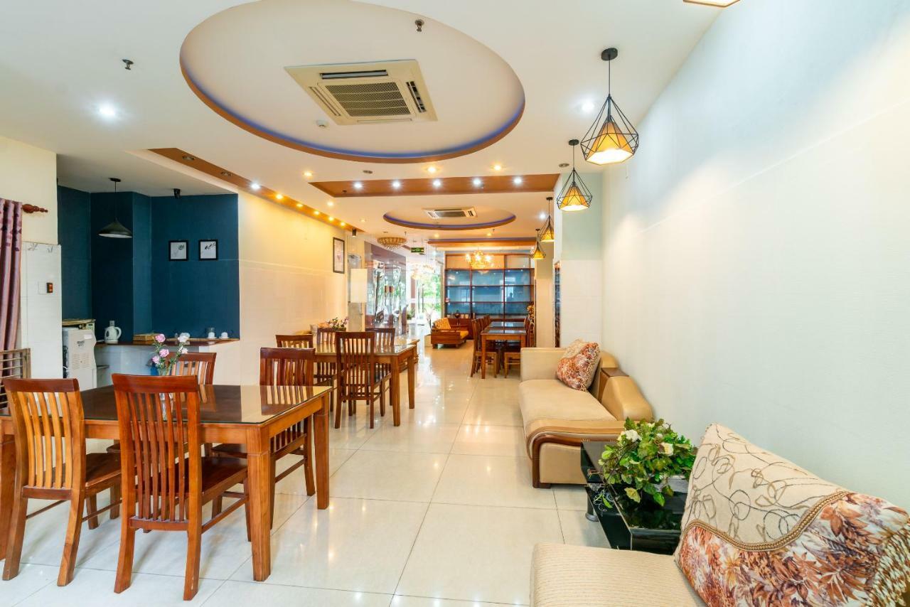 דה נאנג Oyo 375 Hoa Binh Hotel מראה חיצוני תמונה