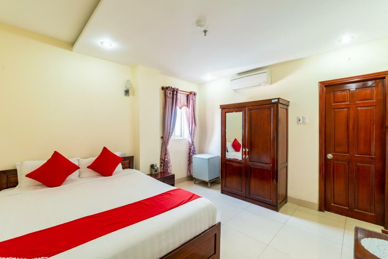 דה נאנג Oyo 375 Hoa Binh Hotel מראה חיצוני תמונה