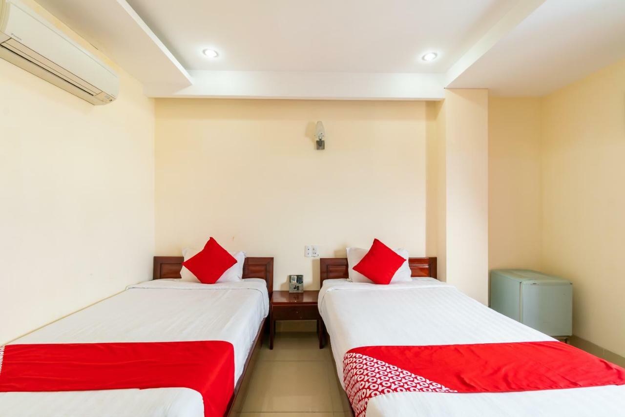דה נאנג Oyo 375 Hoa Binh Hotel מראה חיצוני תמונה